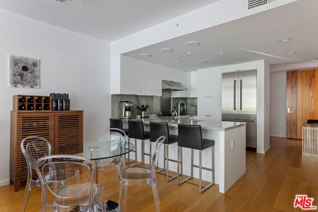 1705 Ocean Avenue 209, Santa Monica, CA 90401
