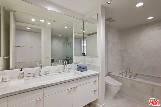 1705 Ocean Avenue 209, Santa Monica, CA 90401