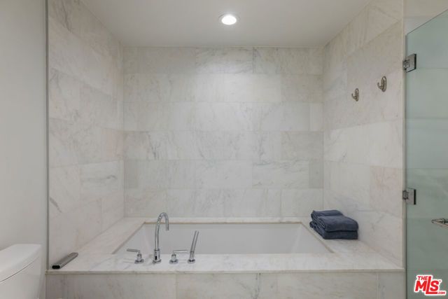 1705 Ocean Avenue 209, Santa Monica, CA 90401