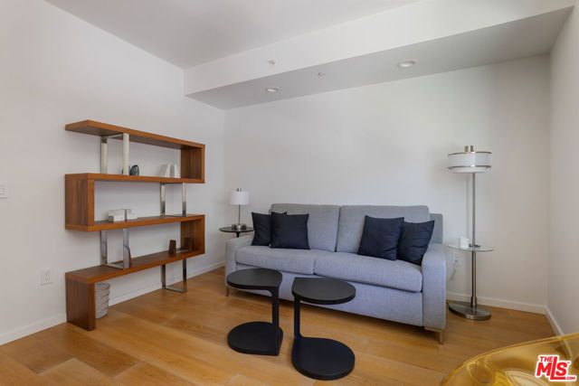 1705 Ocean Avenue 209, Santa Monica, CA 90401