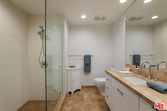 1705 Ocean Avenue 209, Santa Monica, CA 90401