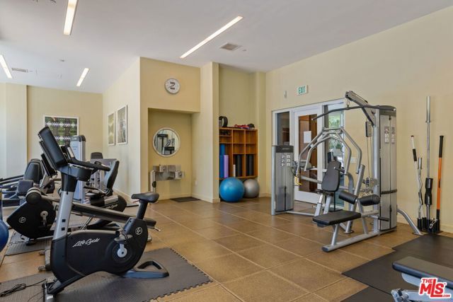 1705 Ocean Avenue 209, Santa Monica, CA 90401
