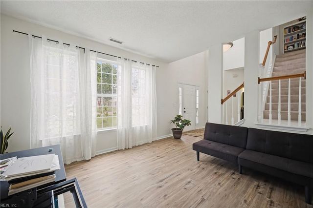 3901 Whitley Park DR, Virginia Beach, VA 23456