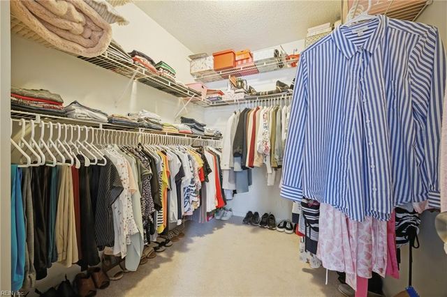 3901 Whitley Park DR, Virginia Beach, VA 23456