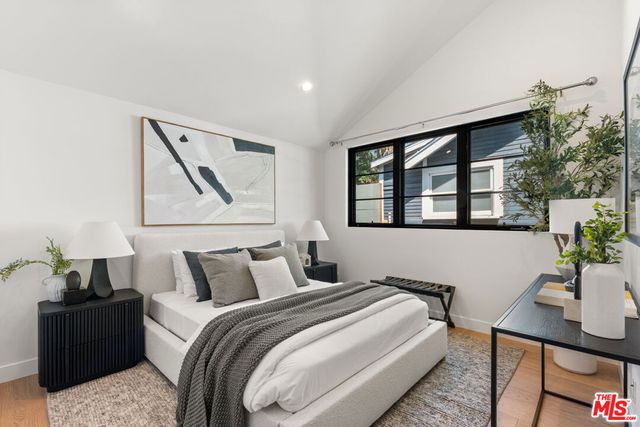 7719 Lexington Avenue, West Hollywood, CA 90046
