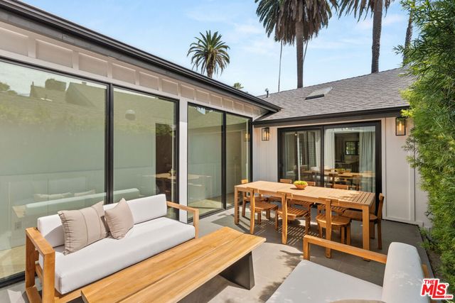 7719 Lexington Avenue, West Hollywood, CA 90046