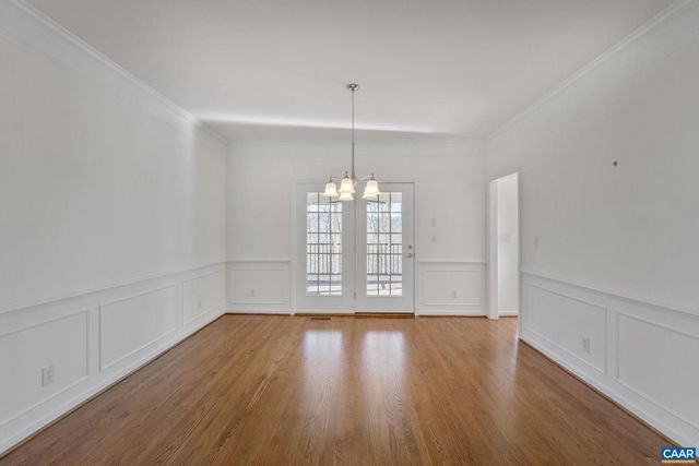 2053 RIDGETOP DR, Charlottesville, VA 22903