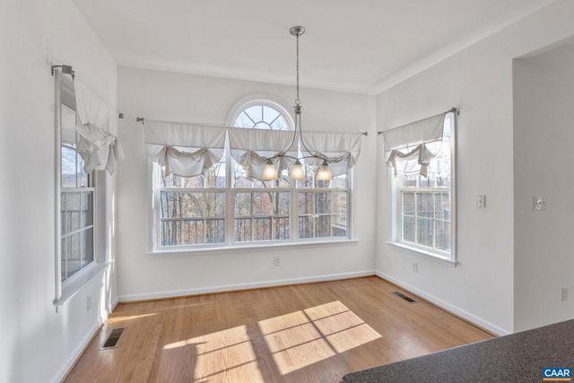 2053 RIDGETOP DR, Charlottesville, VA 22903