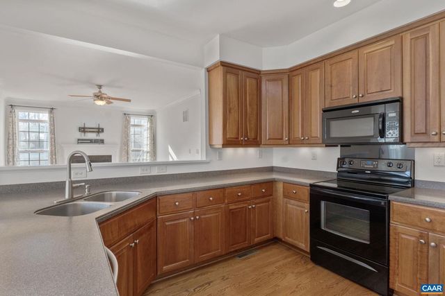 2053 RIDGETOP DR, Charlottesville, VA 22903