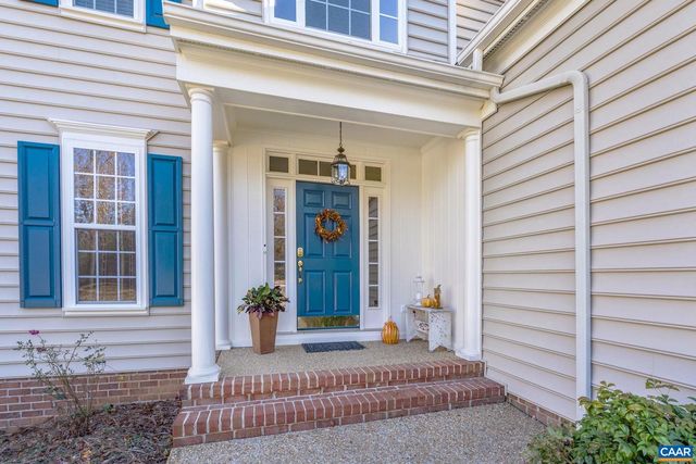 2053 RIDGETOP DR, Charlottesville, VA 22903