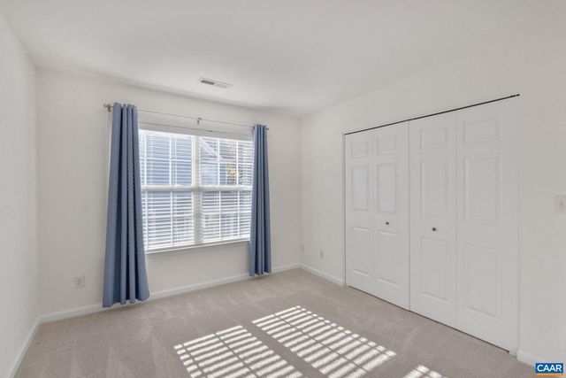 2053 RIDGETOP DR, Charlottesville, VA 22903