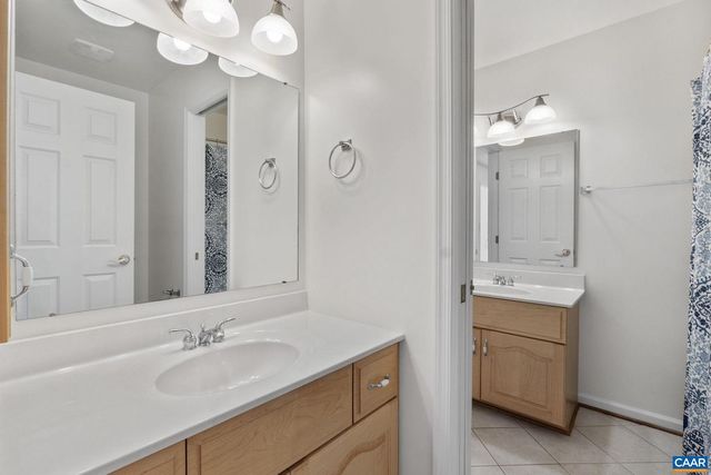 2053 RIDGETOP DR, Charlottesville, VA 22903