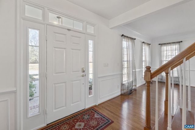 2053 RIDGETOP DR, Charlottesville, VA 22903