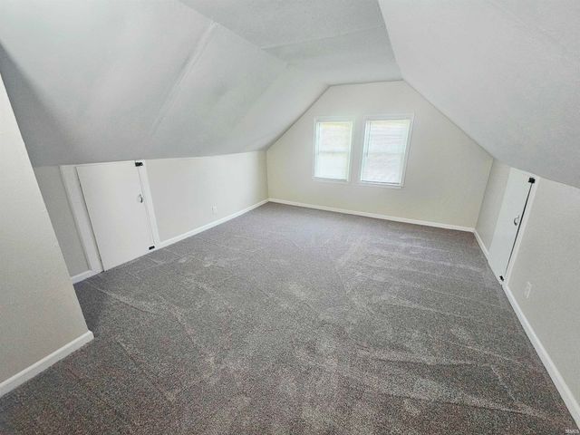 2005 S Beacon Street, Muncie, IN 47302