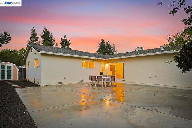 6235 Roslin Ct, Pleasanton, CA 94588