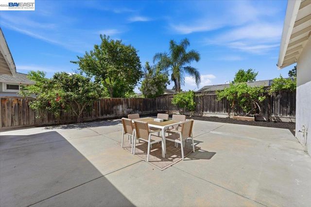 6235 Roslin Ct, Pleasanton, CA 94588