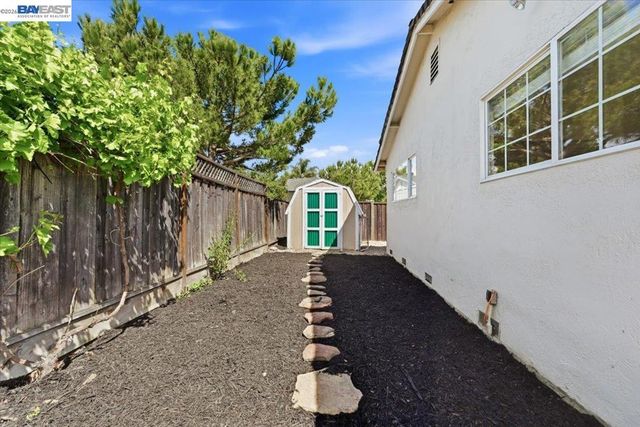 6235 Roslin Ct, Pleasanton, CA 94588
