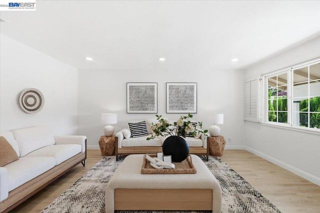 6235 Roslin Ct, Pleasanton, CA 94588