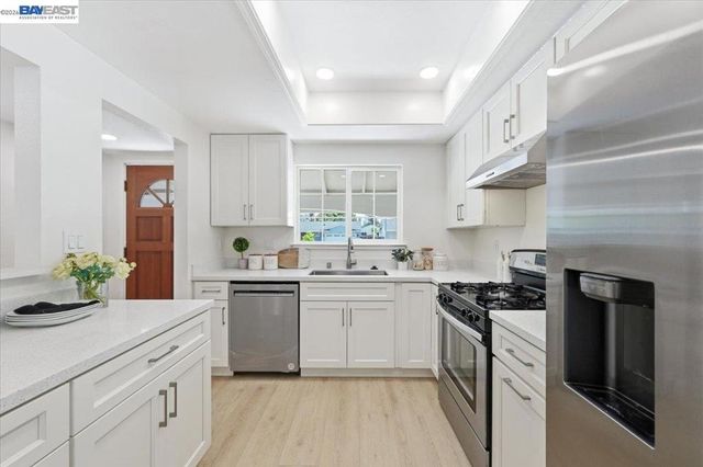 6235 Roslin Ct, Pleasanton, CA 94588