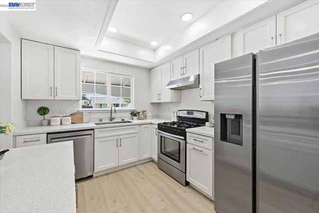 6235 Roslin Ct, Pleasanton, CA 94588