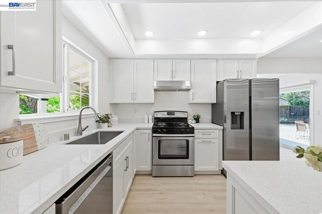 6235 Roslin Ct, Pleasanton, CA 94588