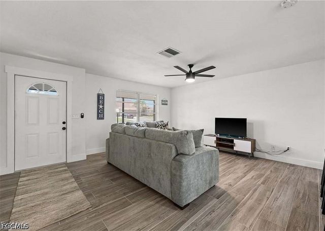 223 SE 45th ST, Cape Coral, FL 33904