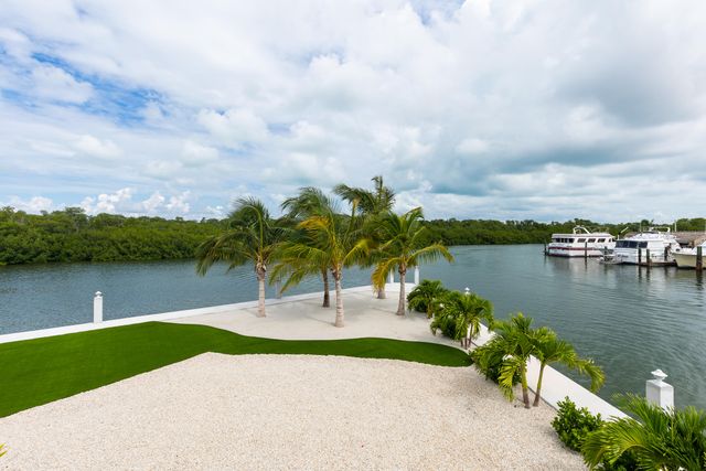 2125 Avenue H, Marathon, FL 33050