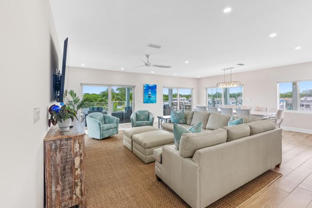 2125 Avenue H, Marathon, FL 33050