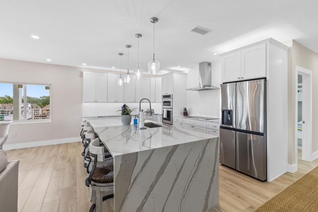 2125 Avenue H, Marathon, FL 33050