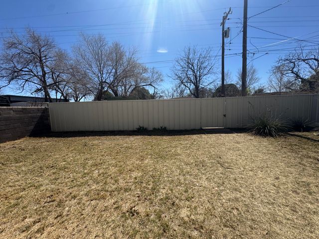 5009 35th Street, Lubbock, TX 79414