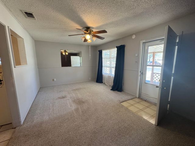 5009 35th Street, Lubbock, TX 79414