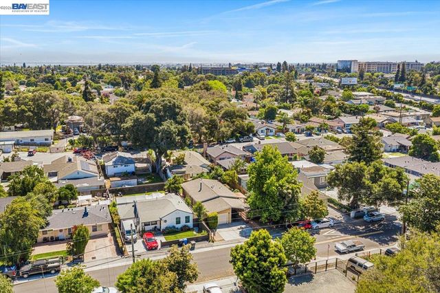 2170 Ralmar Ave, East Palo Alto, CA 94303