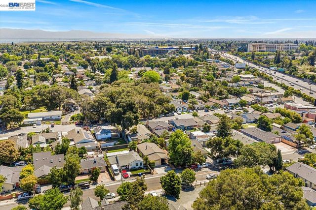 2170 Ralmar Ave, East Palo Alto, CA 94303