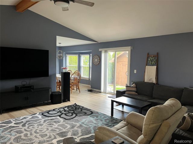 15719 Golden Drive, Macomb Township, MI 48044