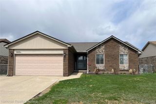 15719 Golden Drive, Macomb Township, MI 48044