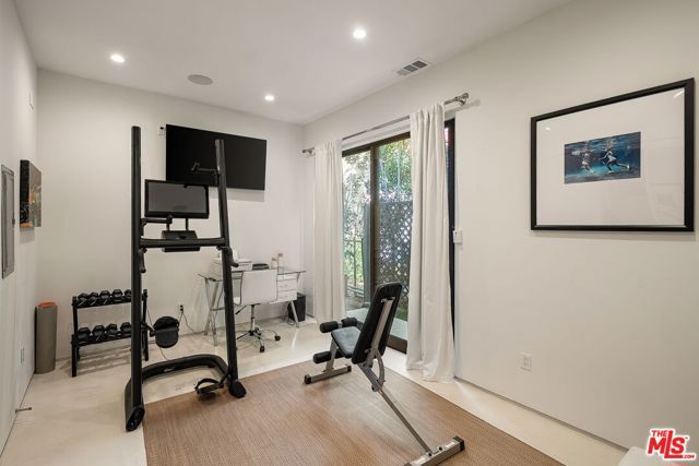 1884 Laurel Canyon Road, Los Angeles, CA 90046