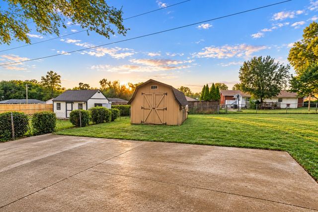 513 Annex Ave, Nashville, TN 37209