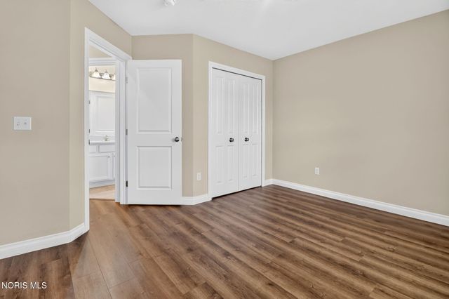 15207 Sunset Maple Drive, Perrysburg, OH 43551
