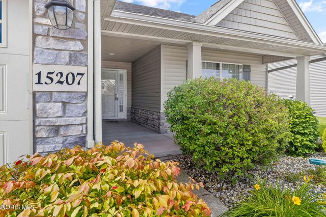 15207 Sunset Maple Drive, Perrysburg, OH 43551