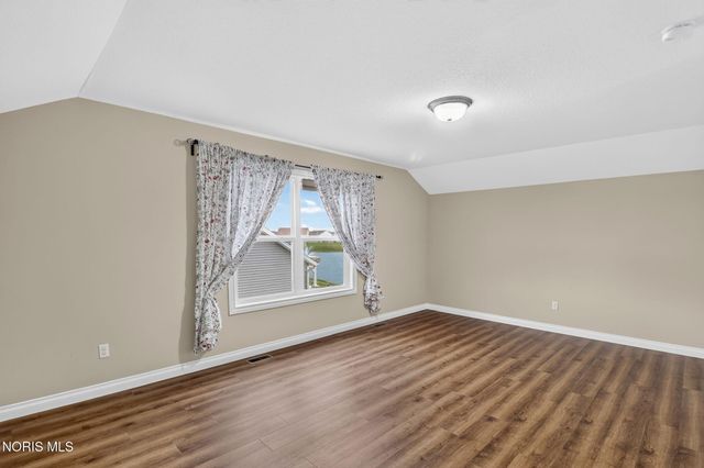 15207 Sunset Maple Drive, Perrysburg, OH 43551