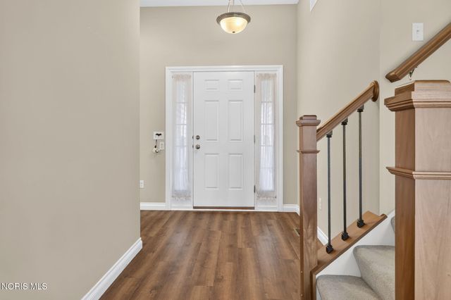 15207 Sunset Maple Drive, Perrysburg, OH 43551