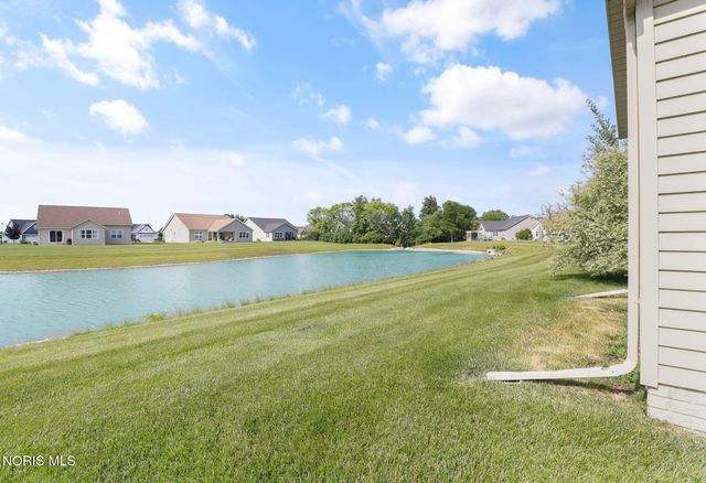 15207 Sunset Maple Drive, Perrysburg, OH 43551