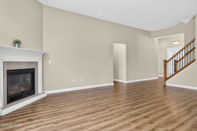 15207 Sunset Maple Drive, Perrysburg, OH 43551
