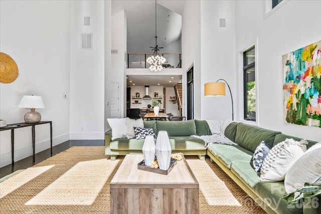 3304 Mar Vista Circle, Charlotte, NC 28209