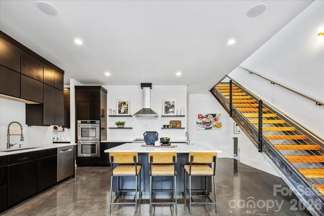 3304 Mar Vista Circle, Charlotte, NC 28209