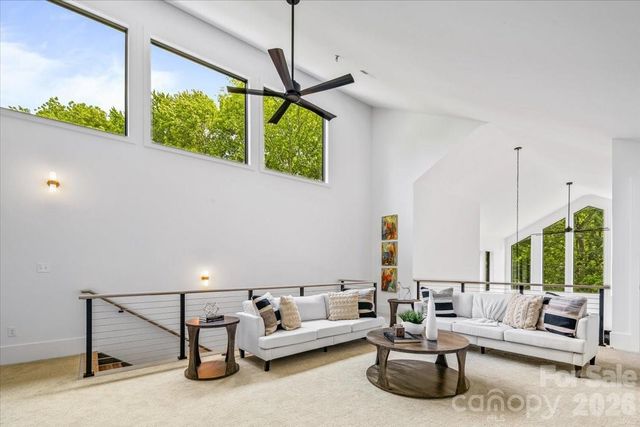 3304 Mar Vista Circle, Charlotte, NC 28209