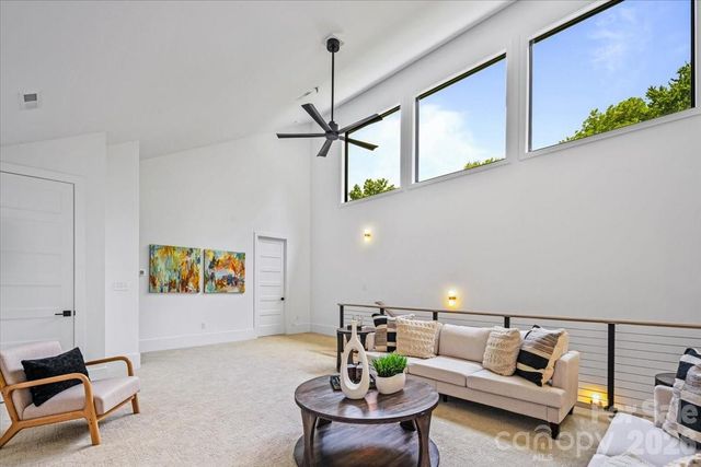 3304 Mar Vista Circle, Charlotte, NC 28209