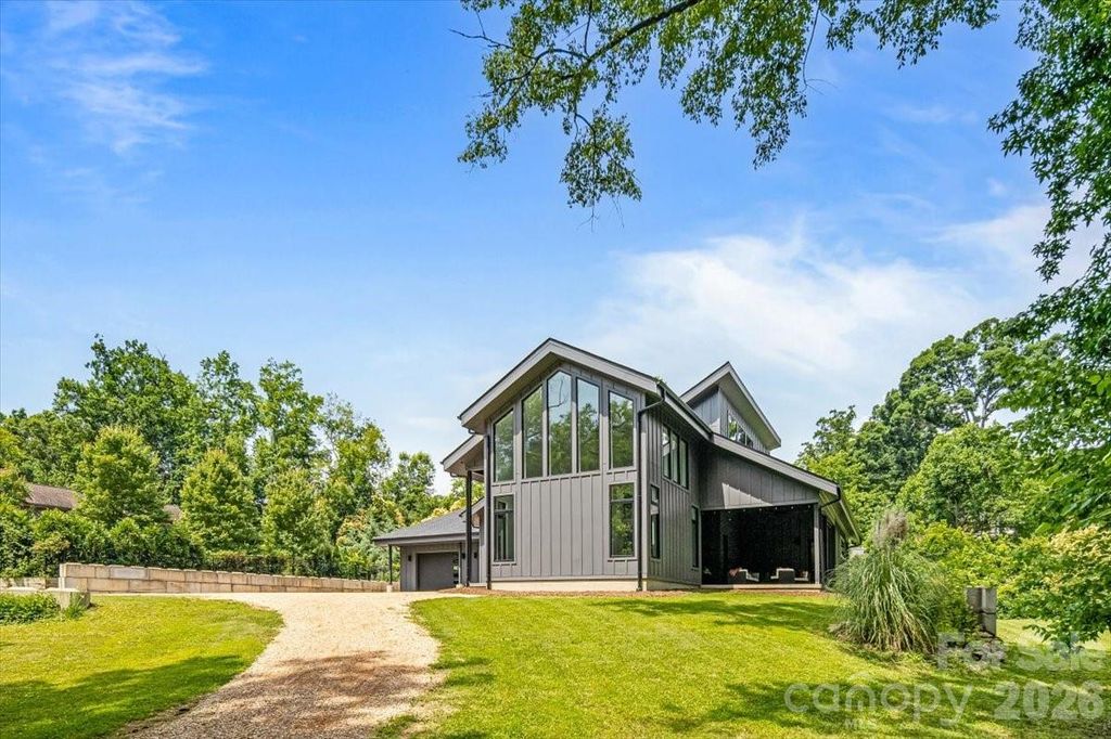 3304 Mar Vista Circle, Charlotte, NC 28209