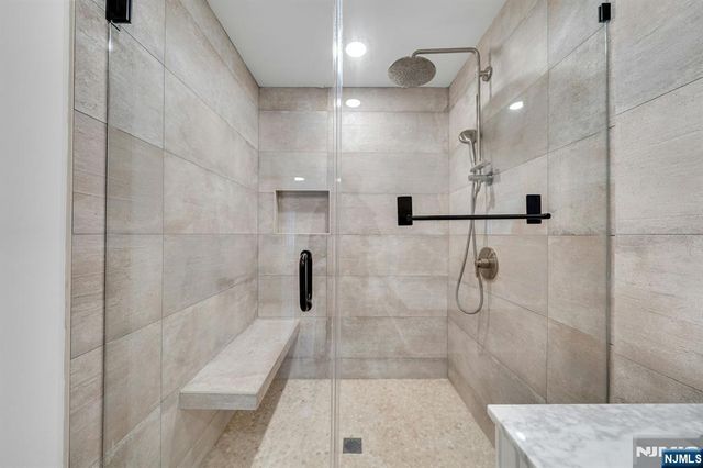 316 Palisade Avenue, Bogota, NJ 07603