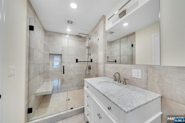 316 Palisade Avenue, Bogota, NJ 07603